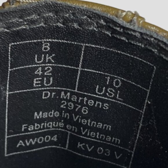 Dr. Martens Original Olive Chelsea Boots 2976 Yellow Stitching Leather, size 10 - Picture 6 of 13